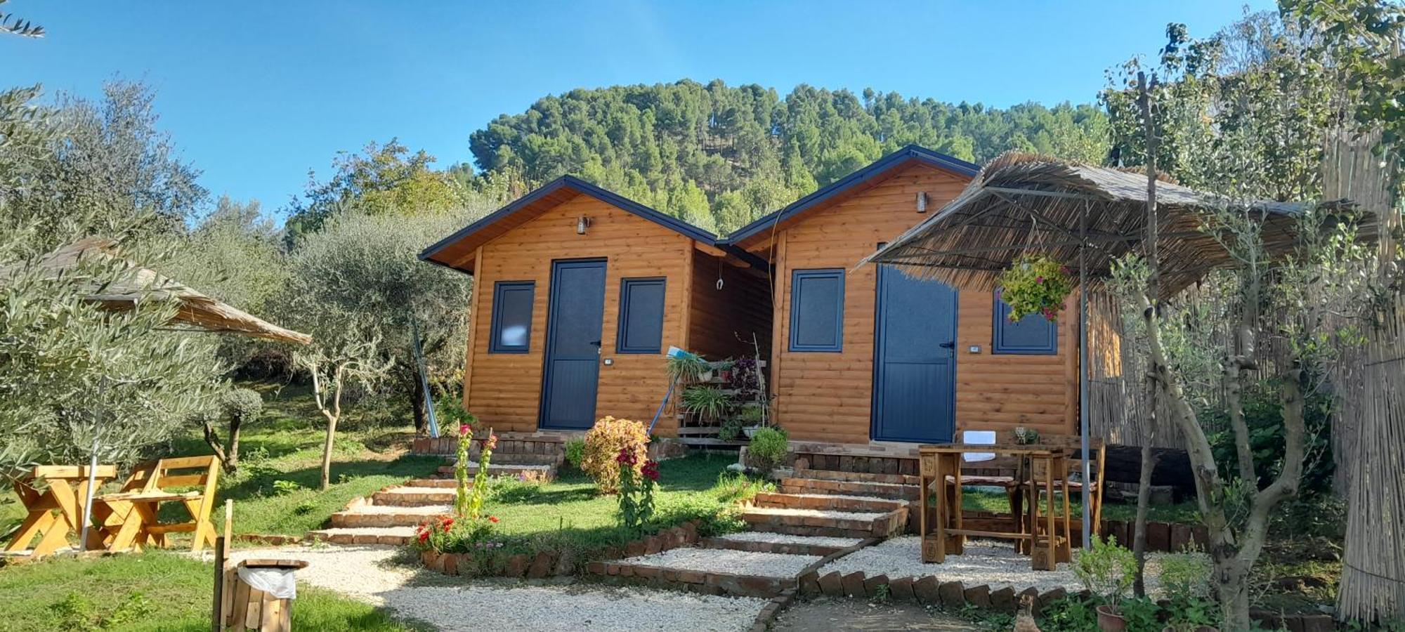Bujtina Musta Guest House Berat Bilik gambar